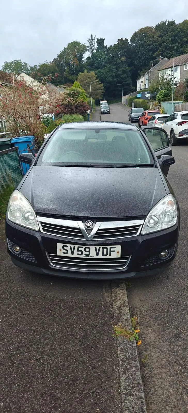 Vauxhall Astra 2009 photo 3