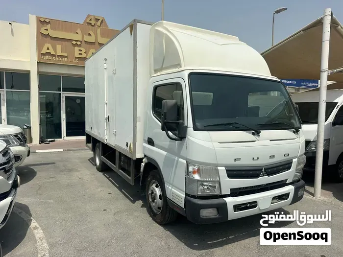 Mitsubishi Canter 2022 photo 3