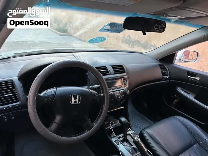 Honda Accord 2008 photo 4
