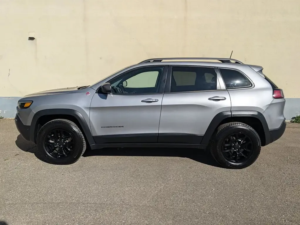 Jeep Cherokee 2019 photo 4