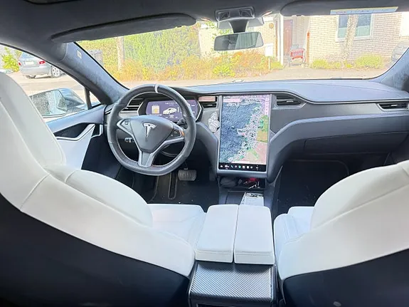 Tesla Model S 2019 photo 3