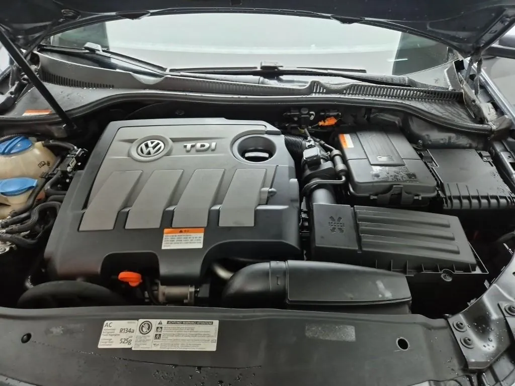Volkswagen Golf 2011 photo 5