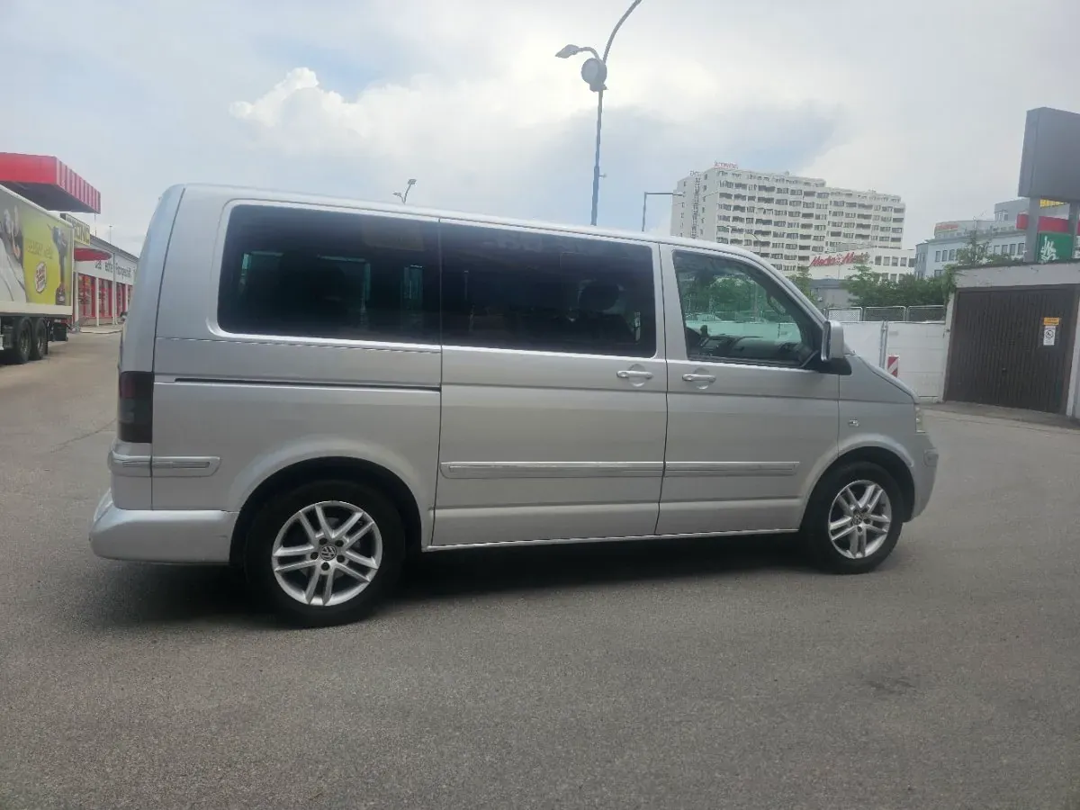 Volkswagen Multivan 2007 photo 3