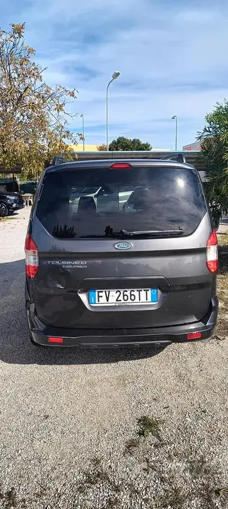 Ford Tourneo Courier 2019 photo 3