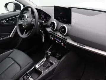 Audi Q2 2025 photo 3