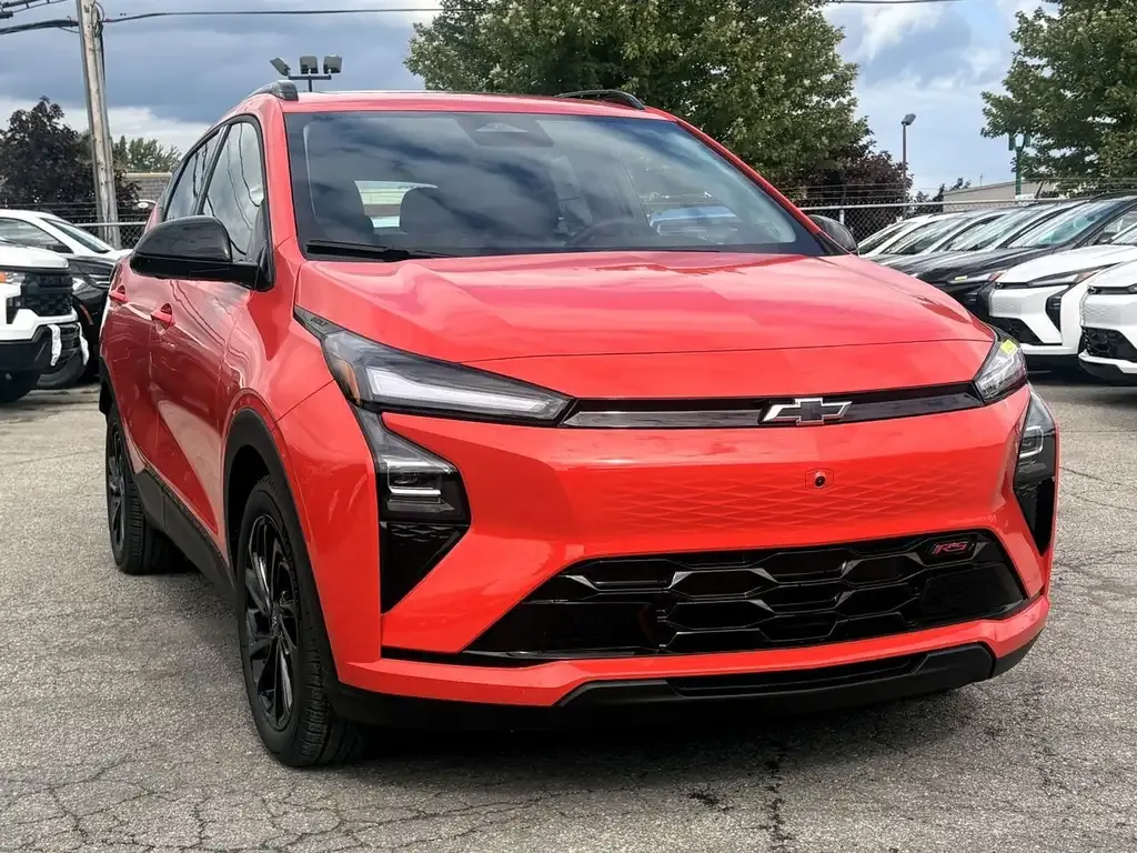 Chevrolet Bolt 2027 photo 2