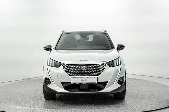 Peugeot E-2008 2022 photo 3