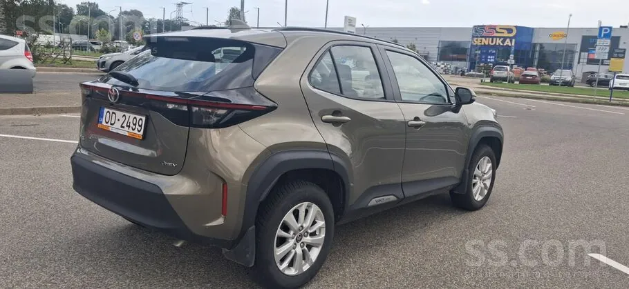 Toyota Yaris Cross Hybrid 2025 photo 4