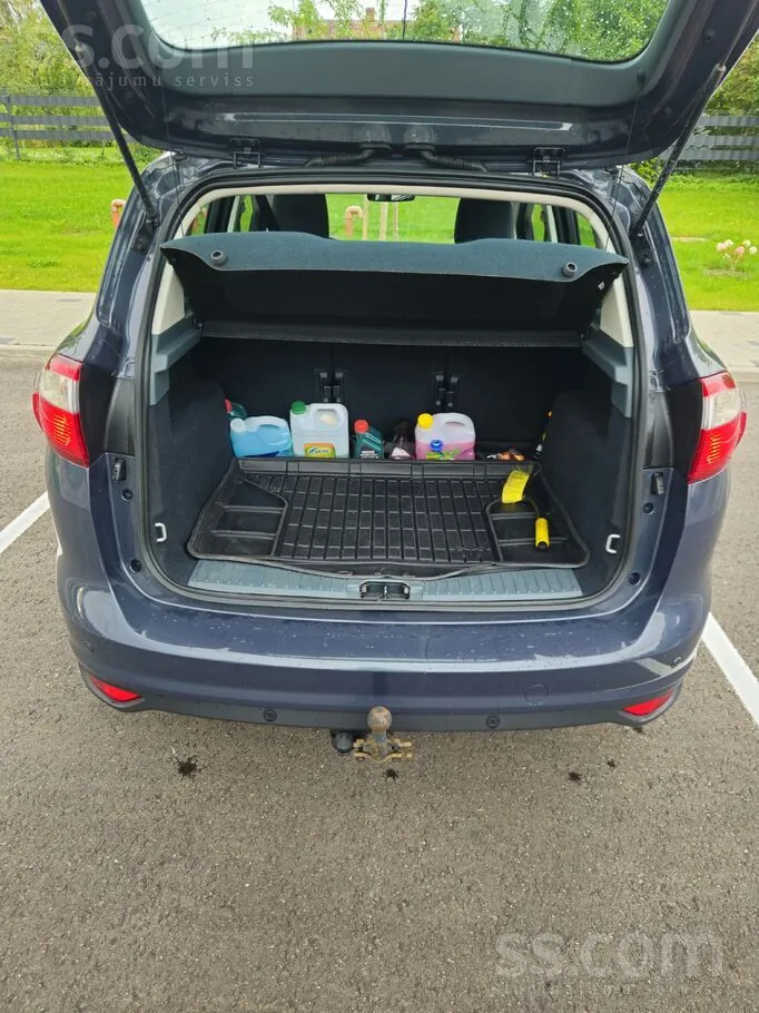 Ford C-Max 2013 photo 4