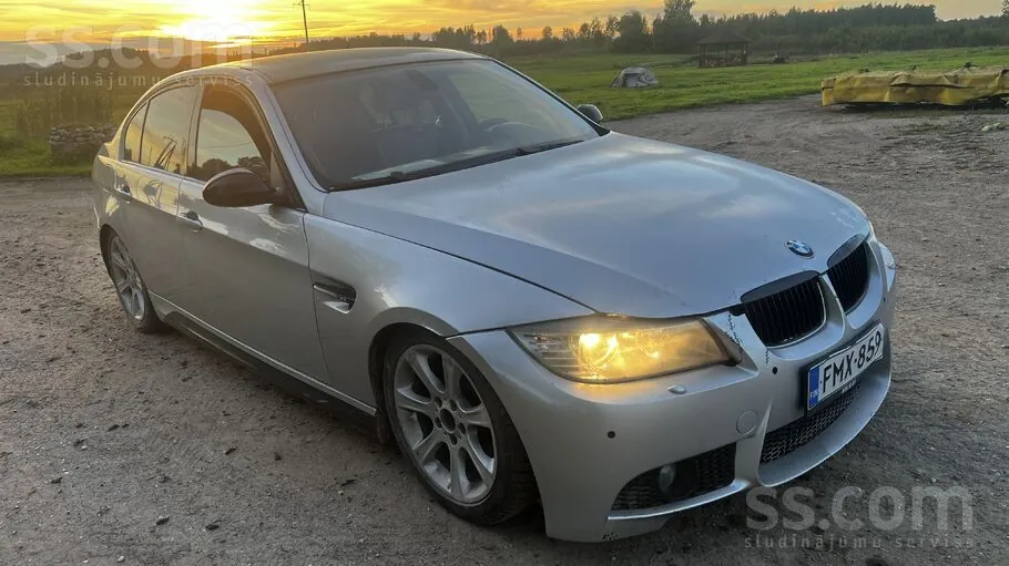 BMW 330I 2006 photo 2