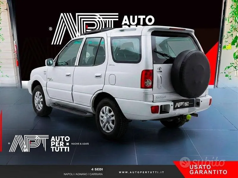 Tata Safari 2009 photo 3