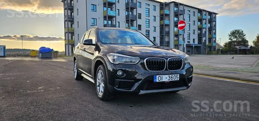BMW X1