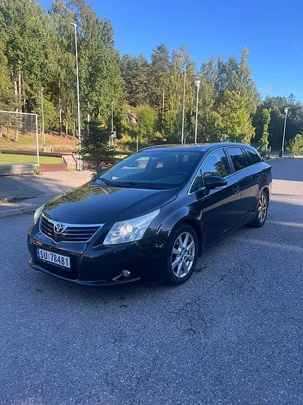 Toyota Avensis 2009 photo 2