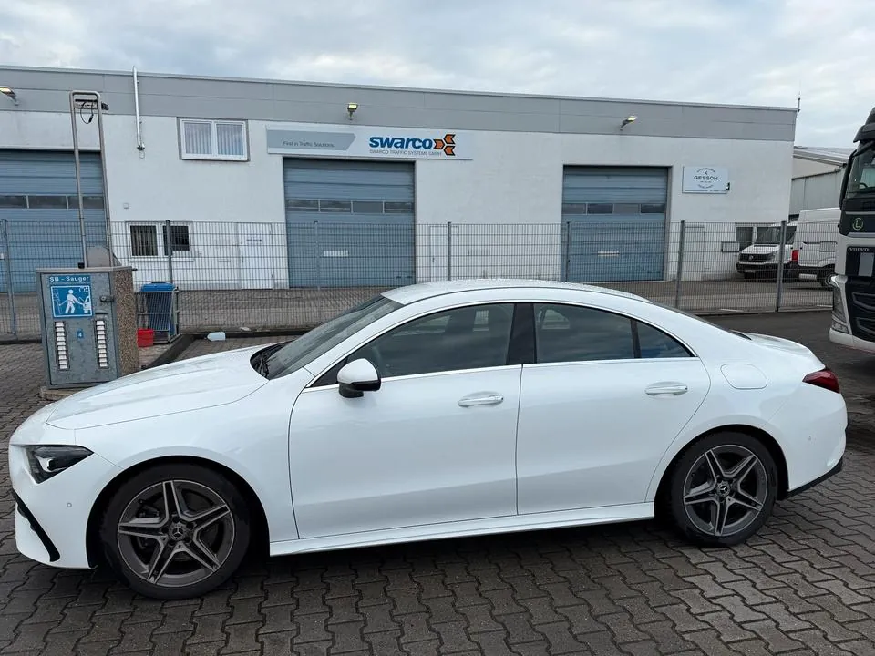 Mercedes-Benz Cla 200