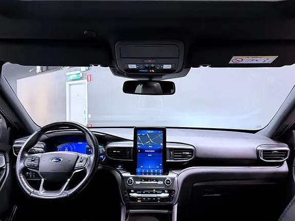 Ford Explorer 2020 photo 3