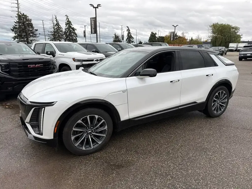 Cadillac Lyriq 2024 photo 3