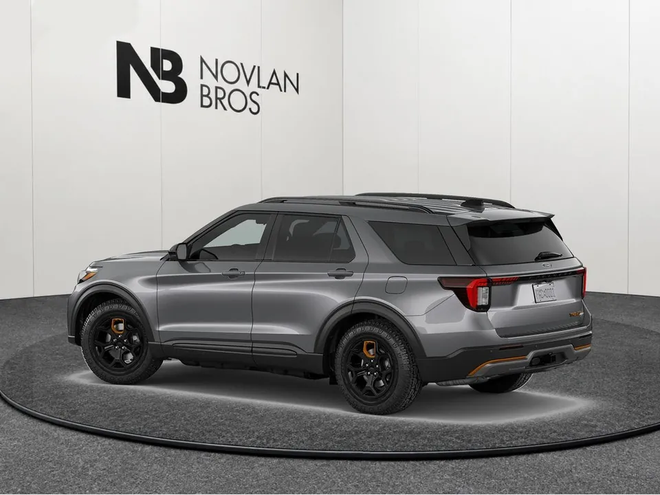 Ford Explorer 2026 photo 2