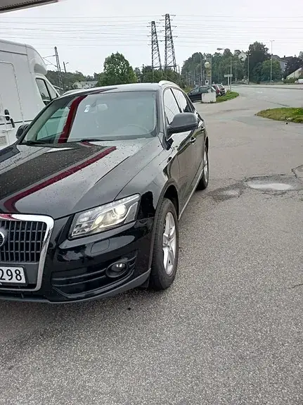 Audi Q5 2011 photo 2