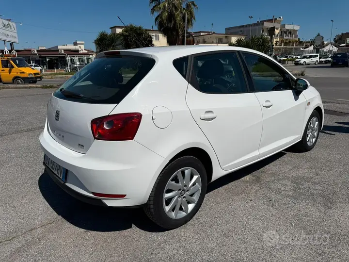 Seat Ibiza 2014 photo 5