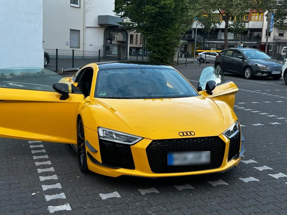 Audi R8