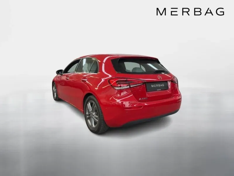Mercedes-Benz A-Class 2019 photo 2