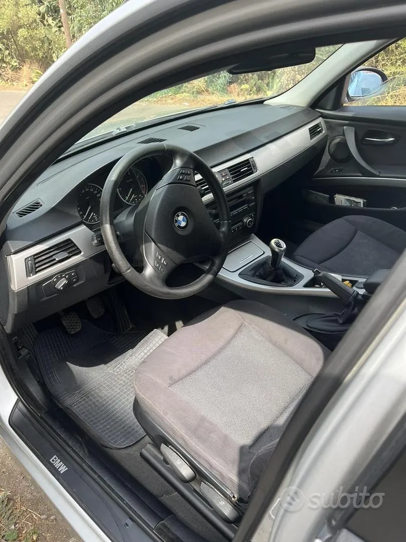 BMW 320D 2007 photo 5