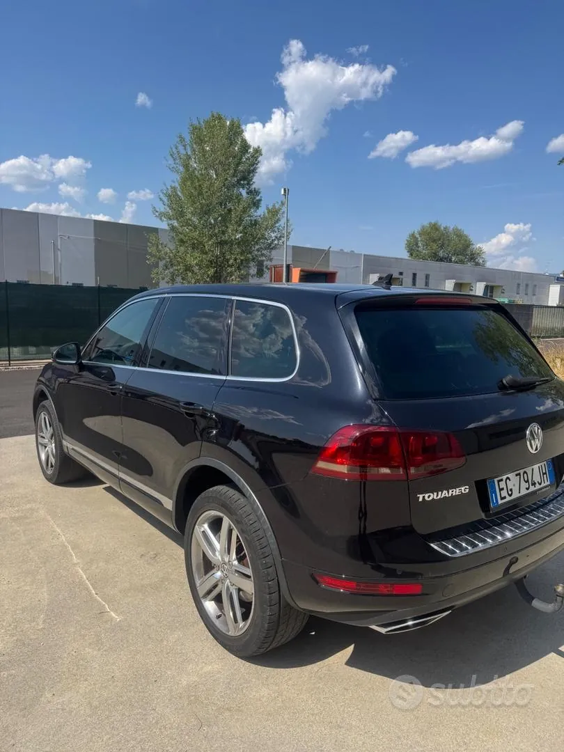 Volkswagen Touareg 2012 photo 5