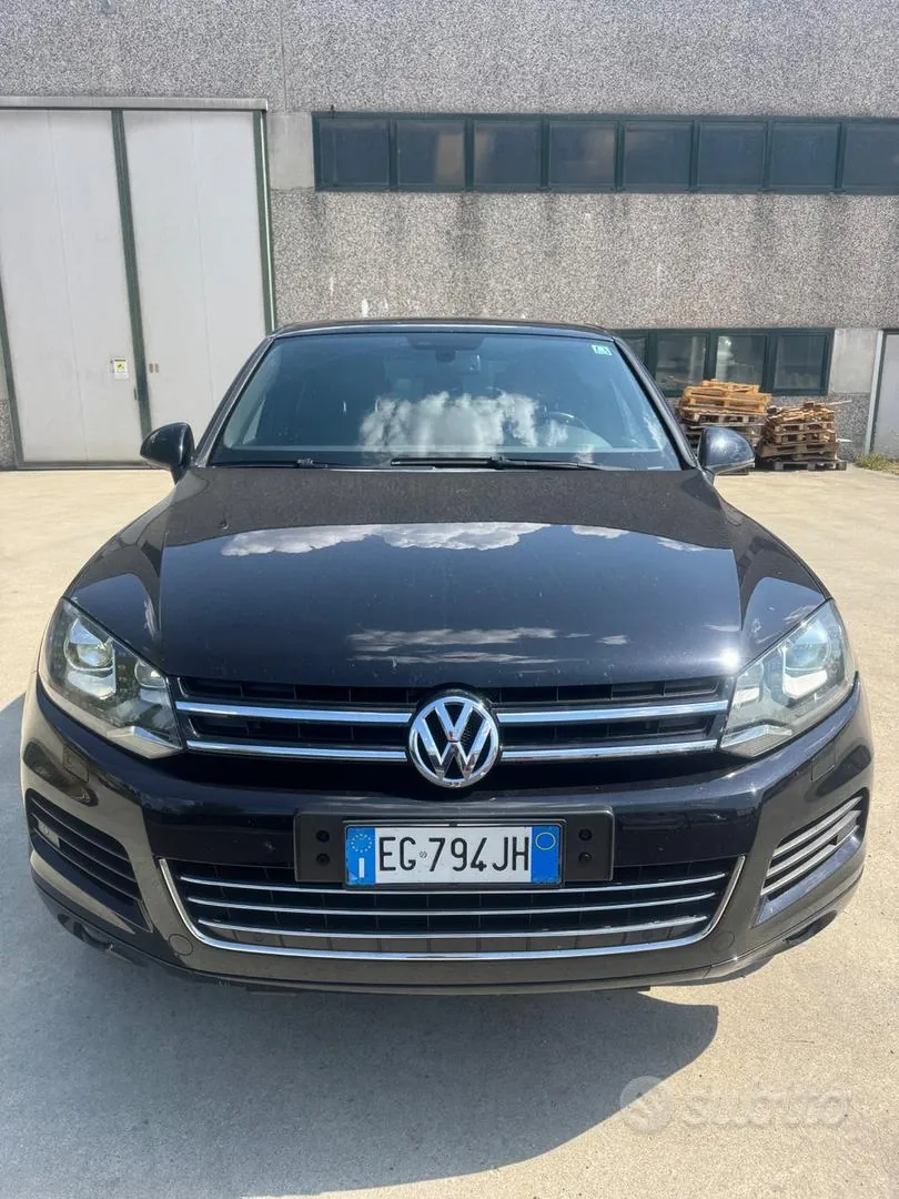 Volkswagen Touareg 2012 photo 3