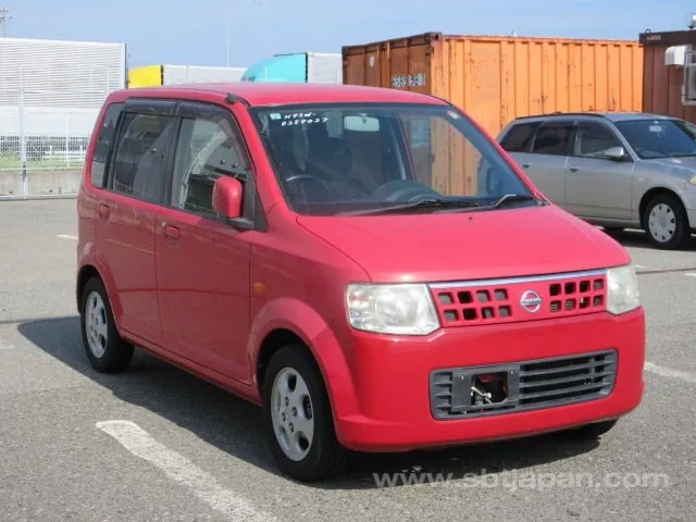 Nissan Otti