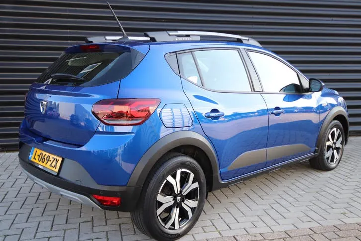 Dacia Sandero Stepway 2021 photo 2
