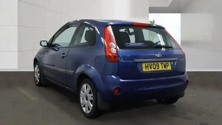 Ford Fiesta 2009 photo 2