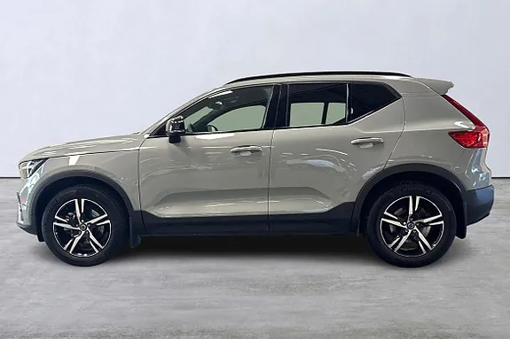 Volvo Xc40 2025 photo 2