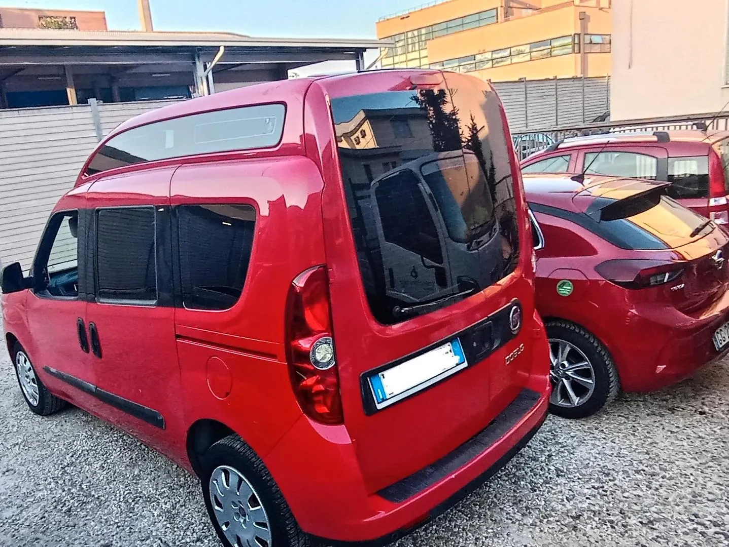 Fiat Doblò 2014 photo 2