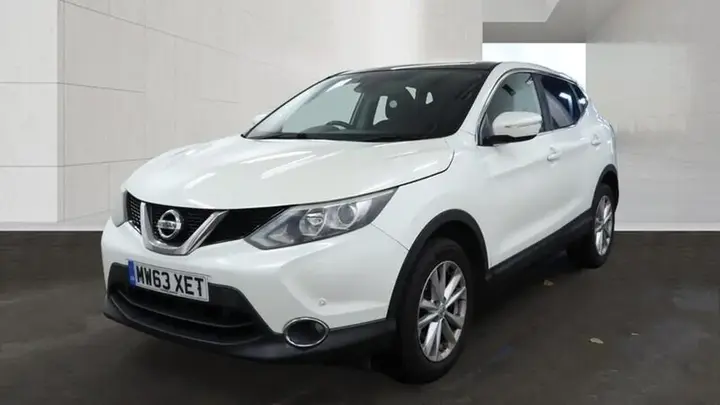 Nissan Qashqai 2014 photo 4