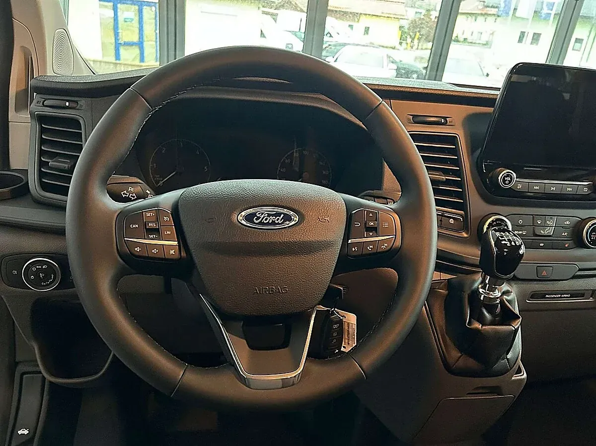 Ford Transit Custom 2023 photo 5