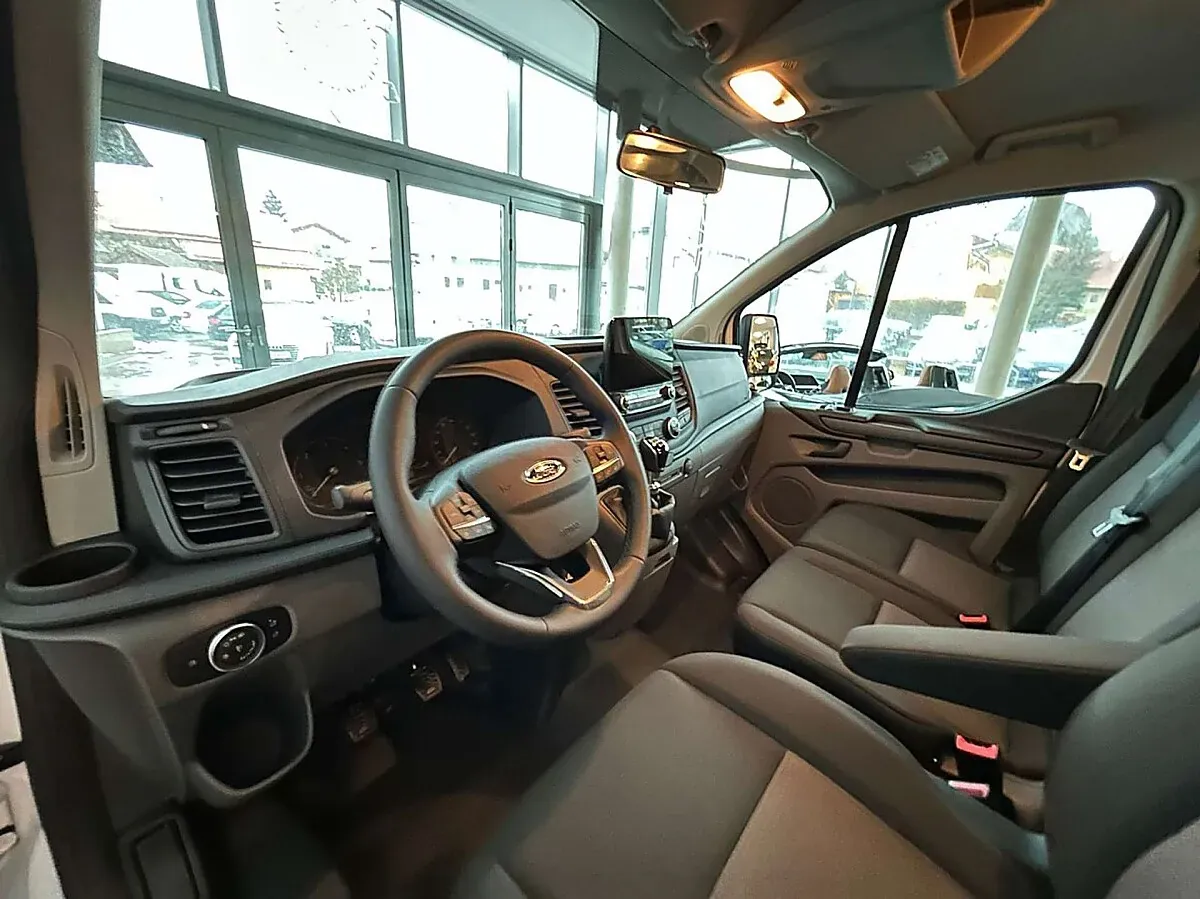 Ford Transit Custom 2023 photo 4