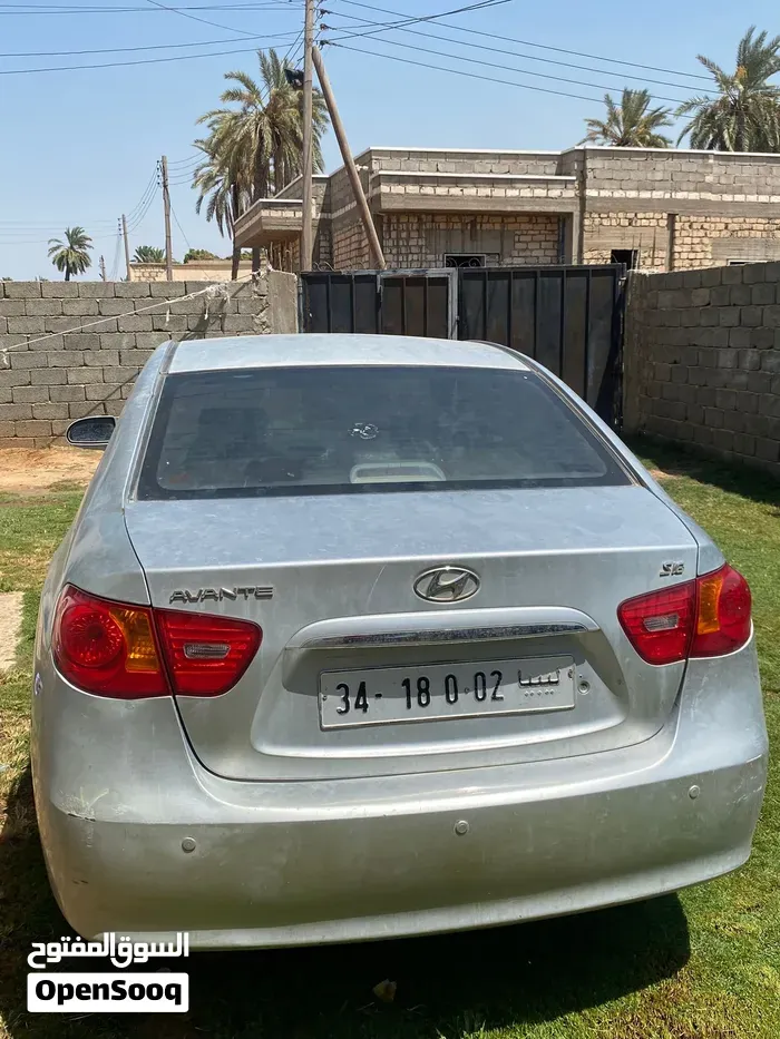Hyundai Avante 2008 photo 2