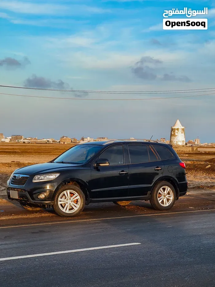 Hyundai Santa Fe 2011 photo 4