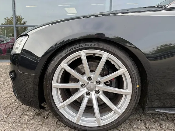 Audi S5 2013 photo 4