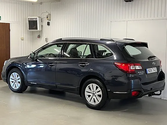 Subaru Outback 2016 photo 2