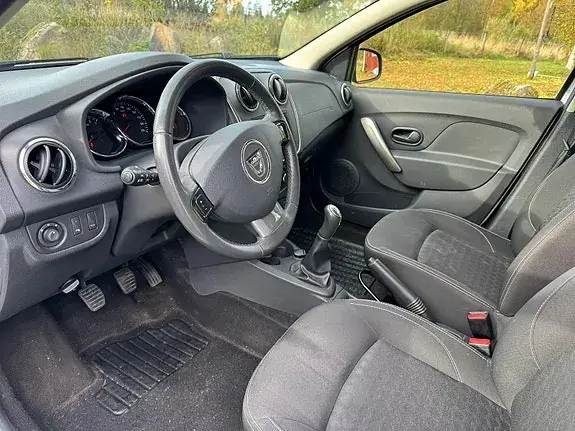 Dacia Logan 2014 photo 5