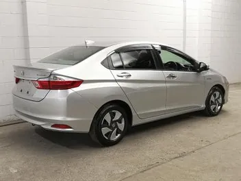 Honda Grace 2017 photo 3