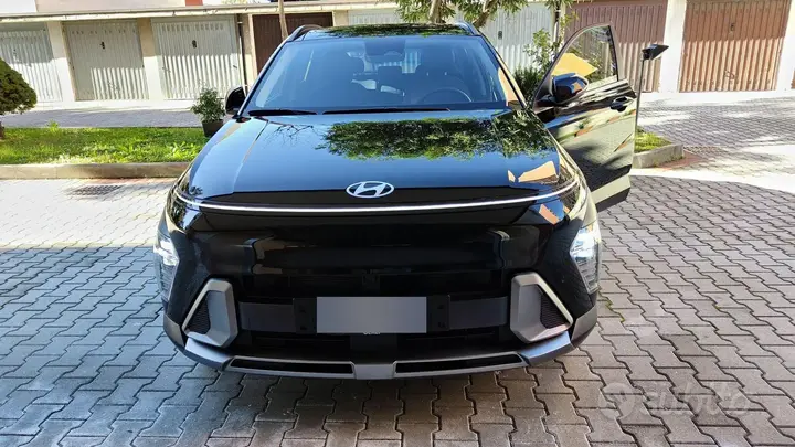 Hyundai Kona 2023 photo 2