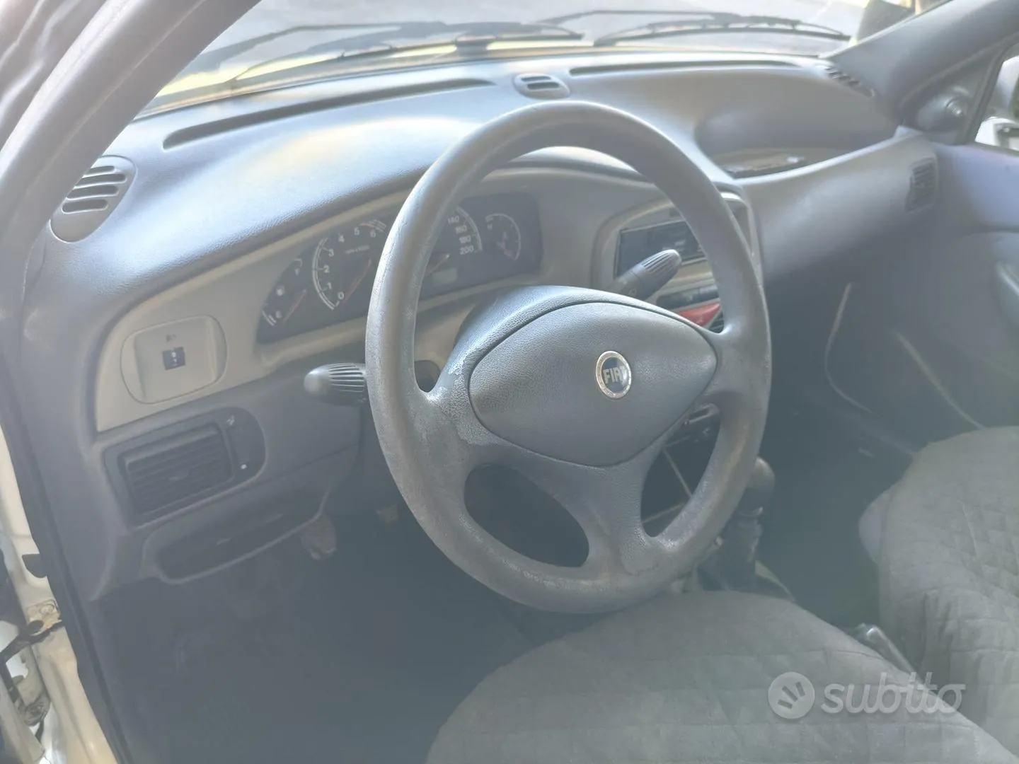 Fiat Strada 2005 photo 4