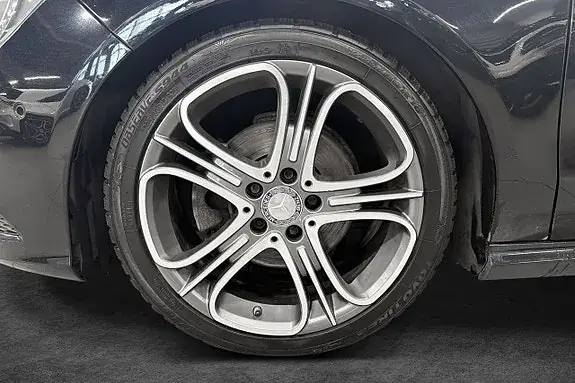 Mercedes-Benz Cla 2015 photo 2