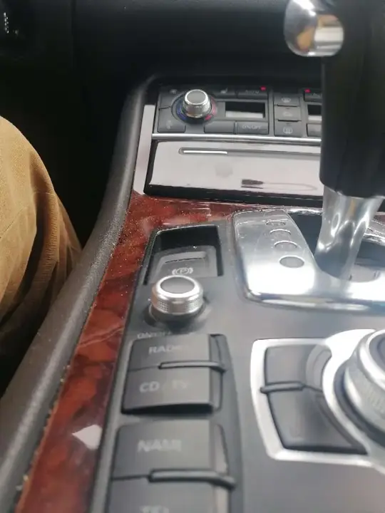 Audi A8 2004 photo 3