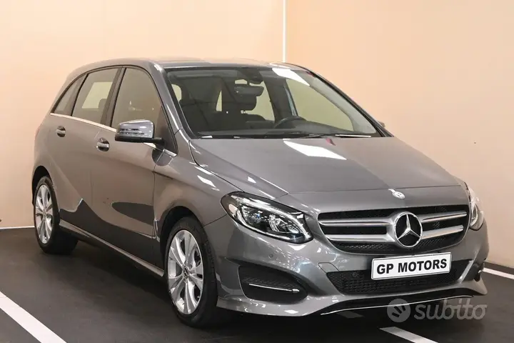 Mercedes-Benz B 200D