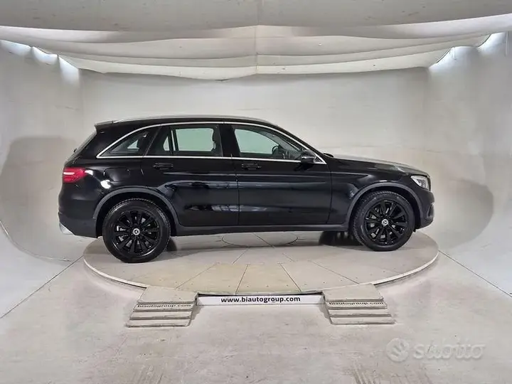 Mercedes-Benz Glc 2019 photo 5