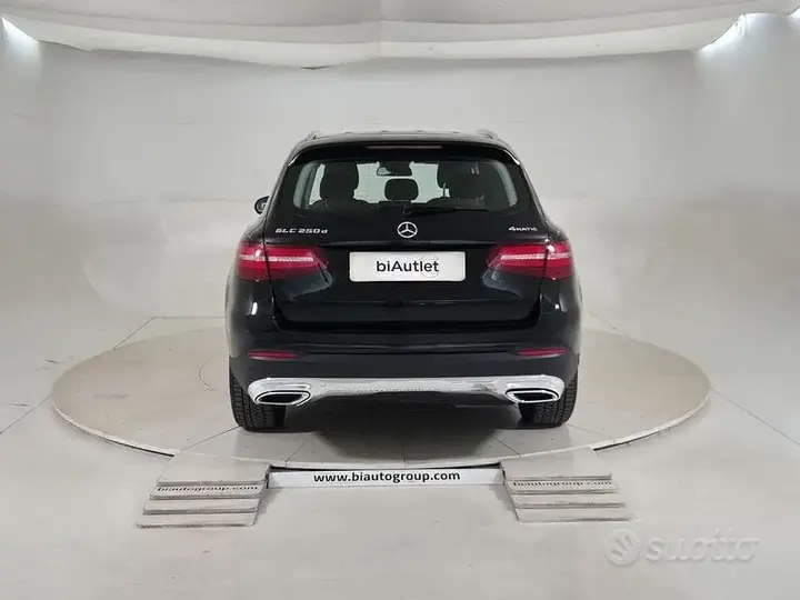 Mercedes-Benz Glc 2019 photo 3