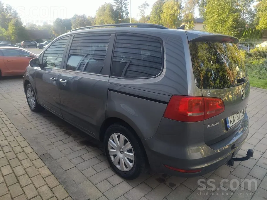 Volkswagen Sharan 2011 photo 3